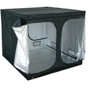 Secret Jardin Dark Room 240 V 4.0